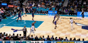 j9九游会老哥俱乐部交流进攻万花筒!欧文末节内外开花连投带罚已独得11分