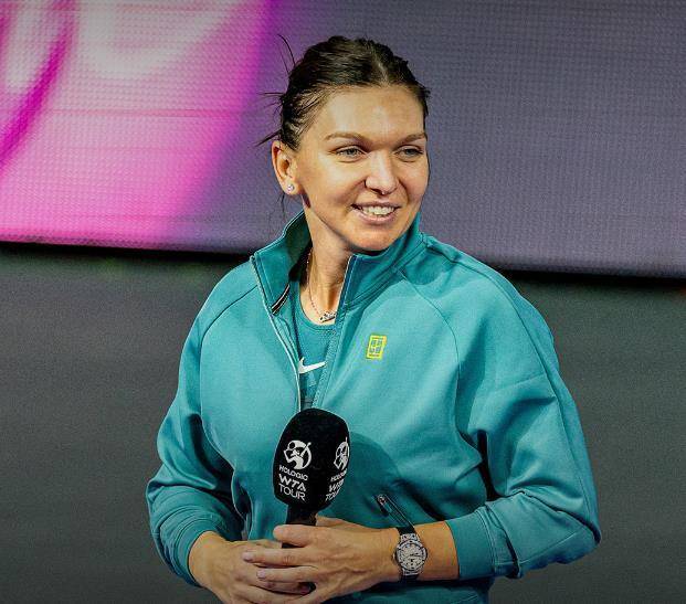 前WTA世界第一突然退役,曾两夺大满贯冠军,生涯共斩获24冠