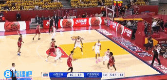 j9九游会官方登录😲闪转腾挪!张宁转身过掉胡明轩再对抗吉伦沃特拉杆上篮得分