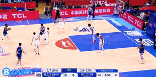 j9九游会官方登录主帅很高兴!杨瀚森高位跳投洞穿篮心 刘维伟场边喜笑颜开🥰