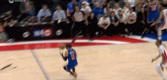 j9九游真人游戏第一平台裁判解释布伦森疑似回场:运动趋势不能确定球员的位置