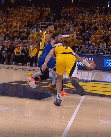 j9九游真人游戏第一品牌登录入口🐮我有大头！布伦森恼羞成怒拿头撞人😂