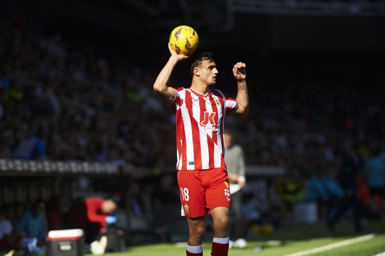 ag九游会亚洲真人第一品牌记者：布比利一度接近加盟巴萨，但因埃里克-加西亚表现出色告吹